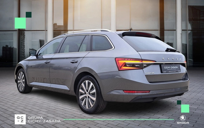 Skoda Superb cena 189590 przebieg: 10, rok produkcji 2024 z Skalbmierz małe 301